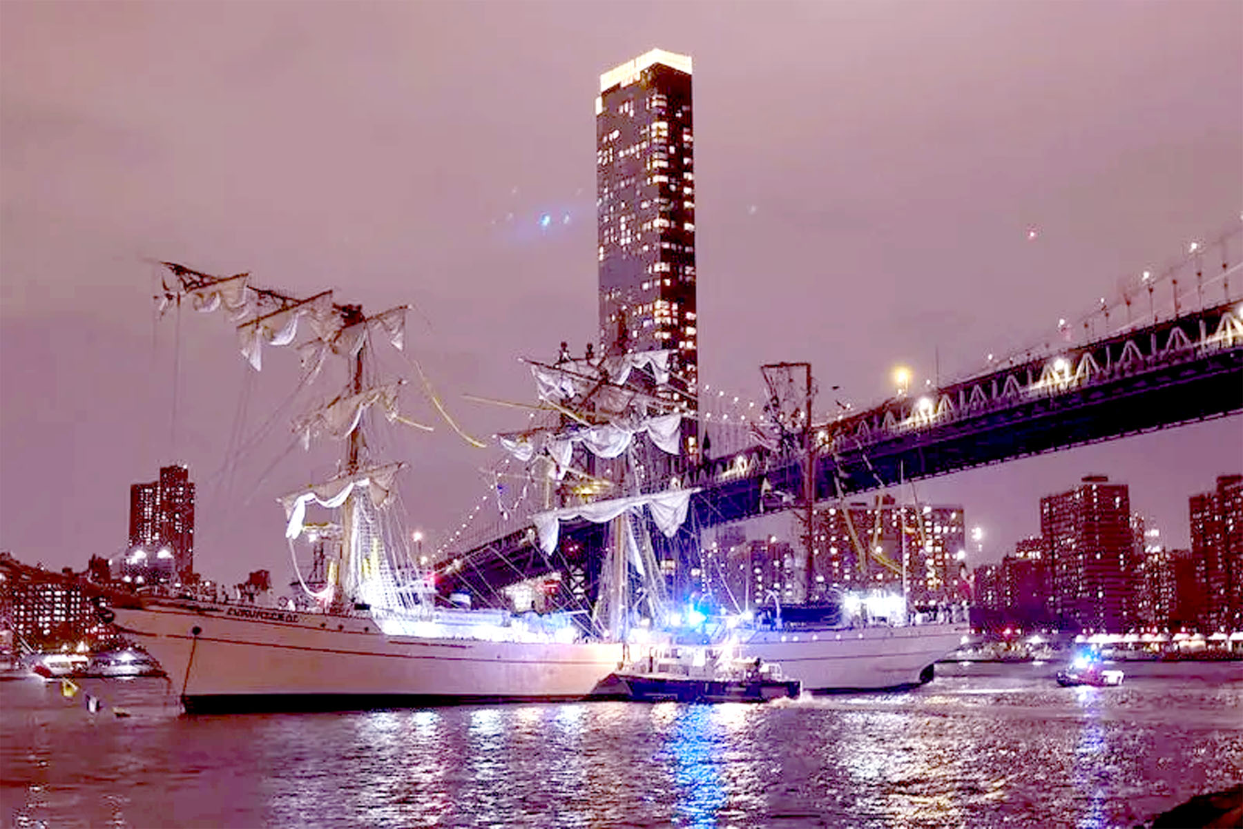 Mexican Navy ship collides with Brooklyn Bridge in New York.